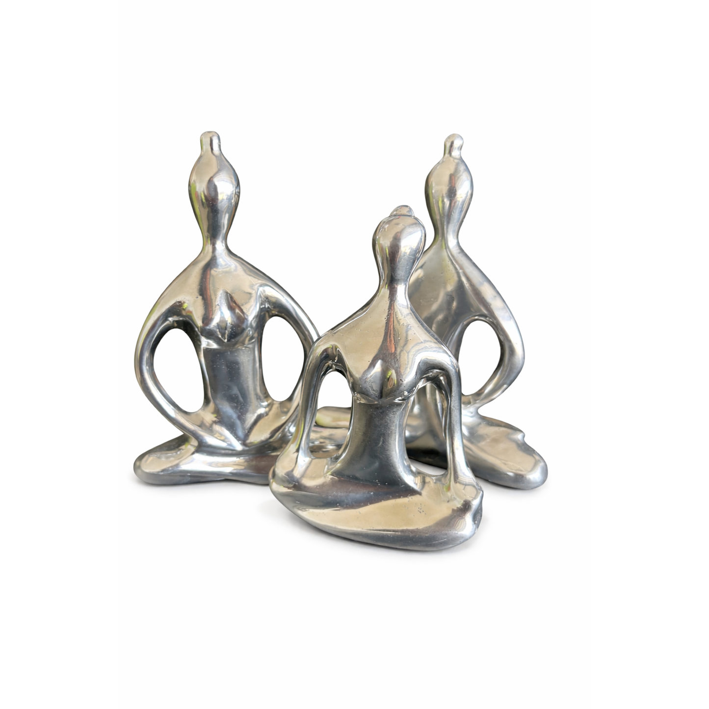 Yoga lady - recycled aluminium