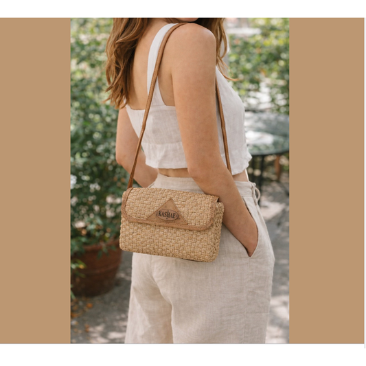 Natural Raffia and cork trim bag